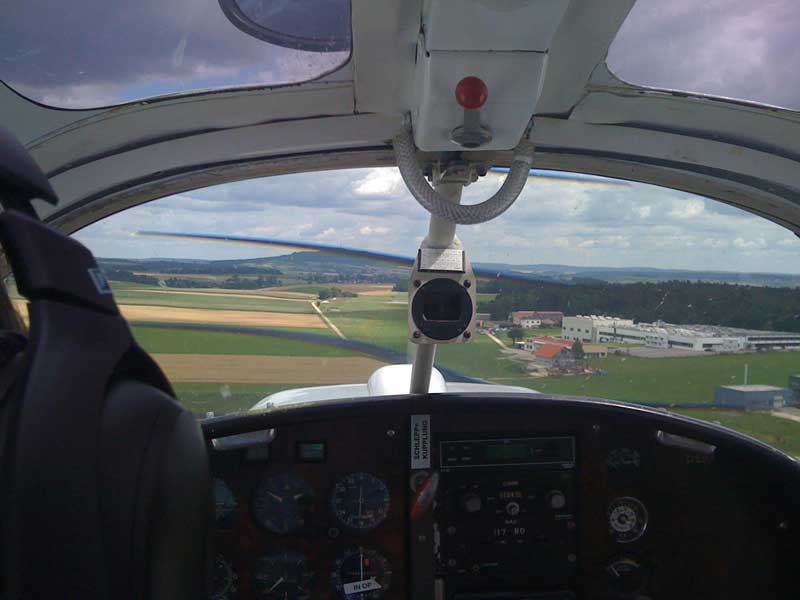 Anflug an den Flugplatz EDND